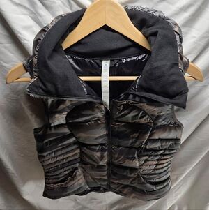 🔥 LULULEMON “Fluffin’ Awesome” Down Vest 🔥